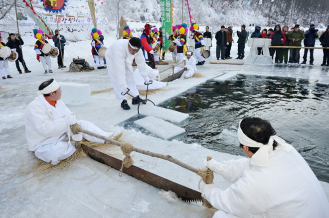 한국 안동 전통석빙고 장빙제 성대히 개막