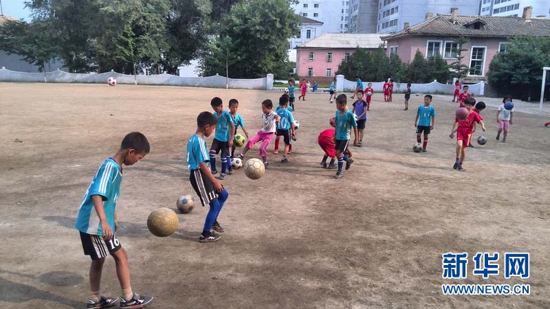 서방기자들이 볼수 없는 조선(8): 조선에서의 축구운동