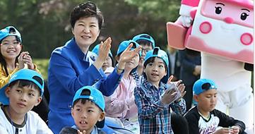 한국, 제93회 어린이날 맞이해 여러 지역서 기념활동 진행