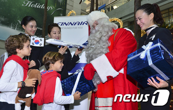 '산타크로스' 국외려행, 한국어린이들에게 기쁨 선사