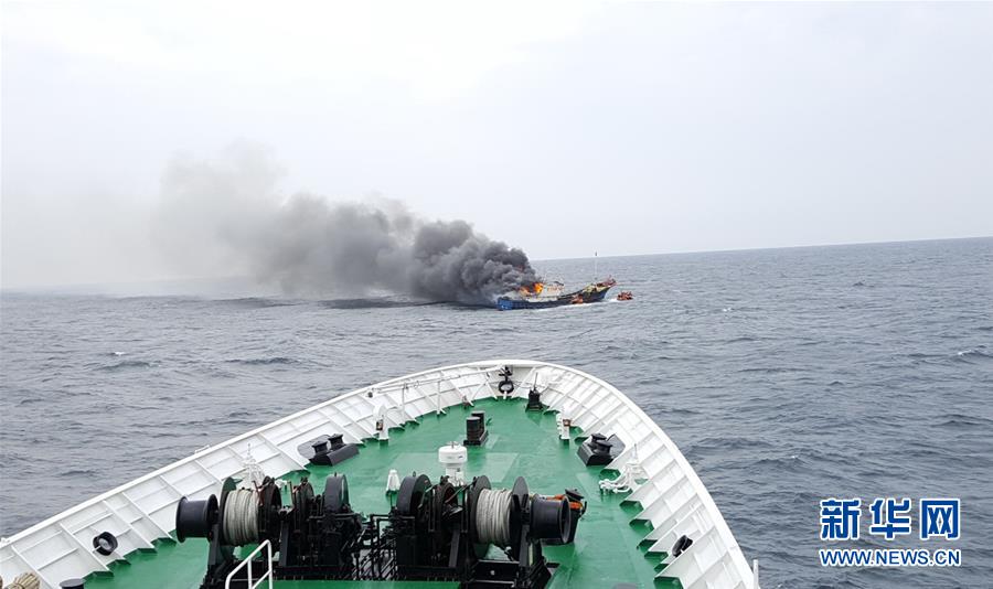 한국언론: 중국어선 한척 한국해역에서 화재발생, 3명 사망