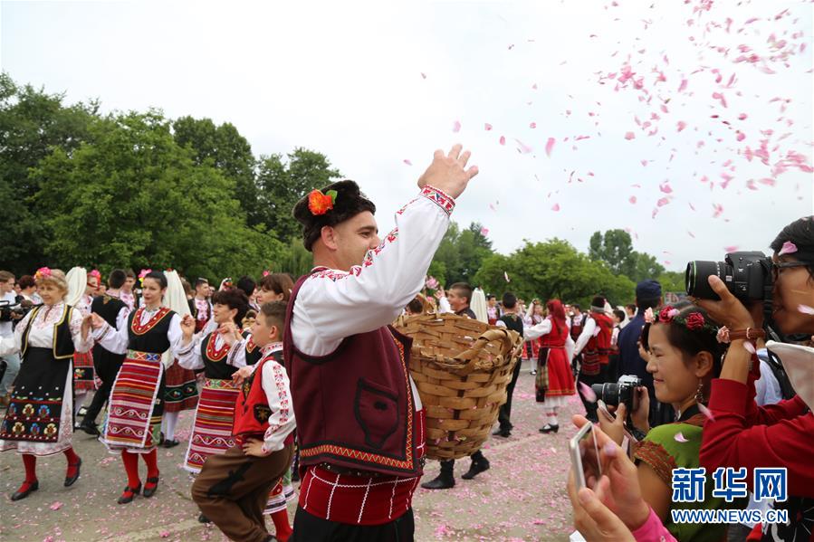 불가리아, 전통 장미축제 경축