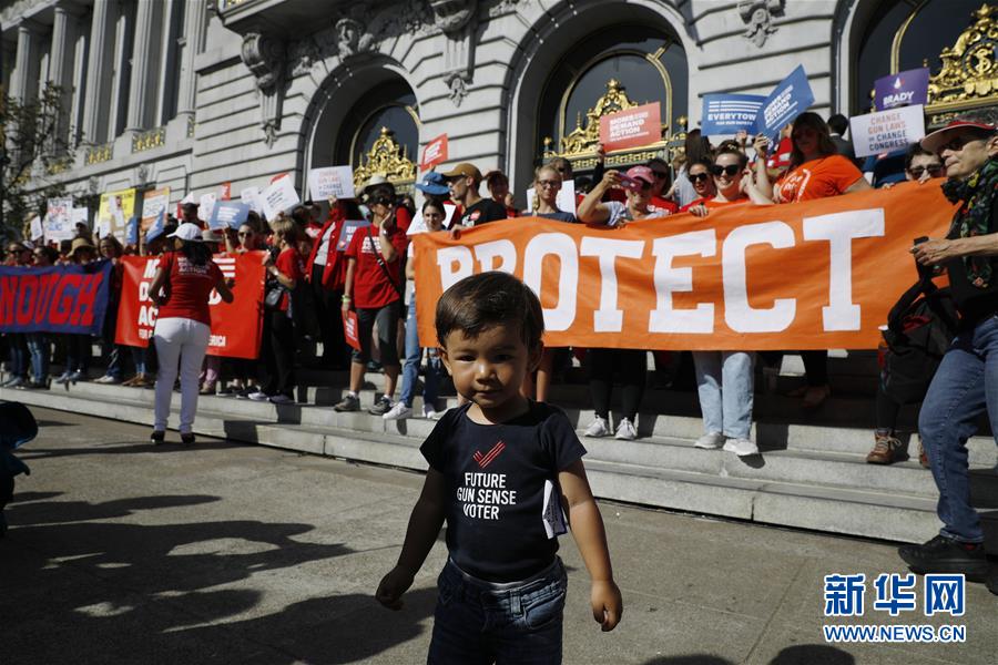 미국: 샌프란스시코 민중들 정부에 총기규제 강화 요구